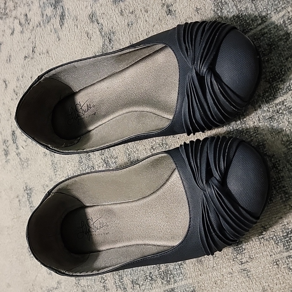 Navy Blue Flats